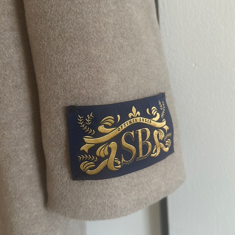 TRADED Aritzia Sunday Best Oversized Wool Cashmere Coat - Picture 10 of 16